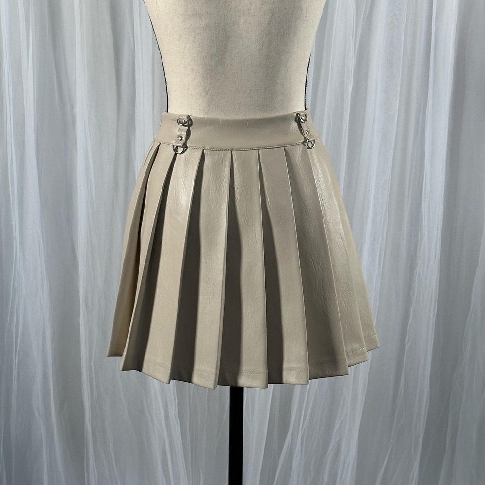 Pleather Off-white Skirt
